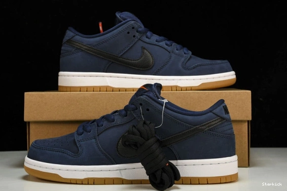 Dunk Black Navy  Gum SB CW7463-401 Nike Low 0226